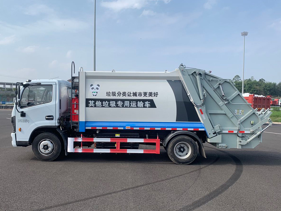 純電(diàn)動壓縮式垃圾車(chē)
