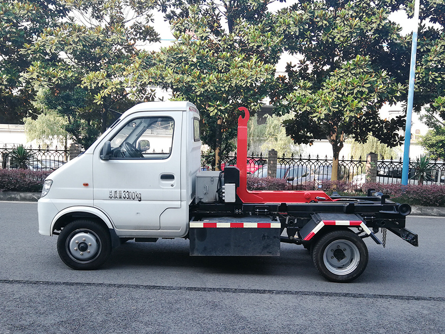 純電(diàn)動車(chē)廂可(kě)卸式垃圾車(chē)
