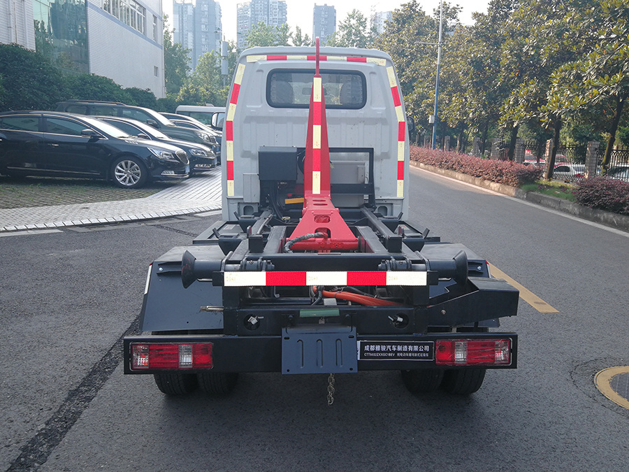 純電(diàn)動車(chē)廂可(kě)卸式垃圾車(chē)